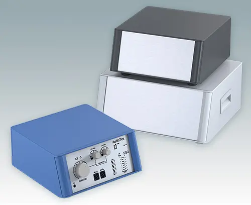 TECHNOMET SL desktop enclosures